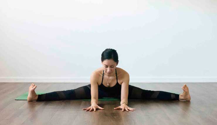 sukhasana,setu badha sarvangasana,ardha matsyendrasana,upavistha konasana,dhanurasana,yoga for asthma,asthma care,Health tips,fitness tips