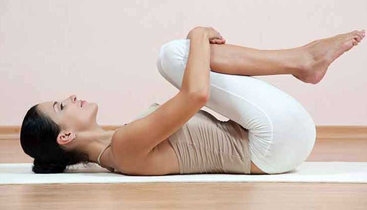 camel pose,raised leg,wind releasing pose,child pose,half spinal twist,yoga asan,yoga asan for kidney stone,home remedies to treat kidney stone,Health tips,fitness tips