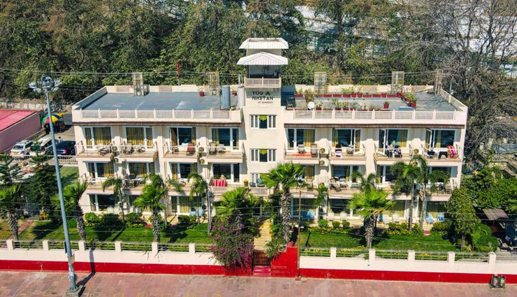 yoga ashrams in rishikesh,best yoga retreats,traditional ashrams,yoga centers in rishikesh,spiritual retreats,meditation ashrams,meditation centers in rishikesh,tranquil meditation spaces,mindfulness retreats,meditation workshops,serene meditation ashrams,silent retreat centers,yoga and meditation ashrams,yogic retreats,spiritual getaways,holistic wellness centers,yogic lifestyle ashrams,meditation and yoga institutes,rishikesh yoga and meditation retreats,authentic yoga experiences,vedic meditation ashrams,yogic philosophy centers,nature retreats,wellness ashrams,traditional yoga ashrams in rishikesh,yoga teacher training centers,yoga and ayurveda retreats,residential yoga programs,yoga philosophy workshops,ancient yogic practices