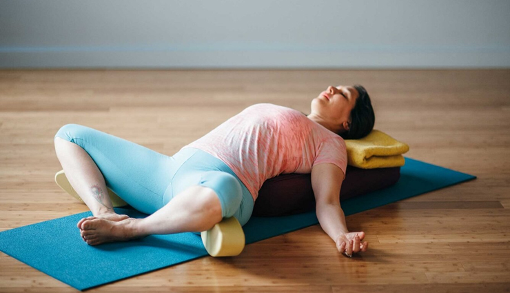 yogasan for period pain,healthy living,Health tips