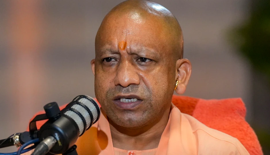 अयोध्या नया अध्याय लिखने जा रही है... राम मंदिर में धर्मध्वजा फहराने को लेकर CM योगी का भावुक संदेश