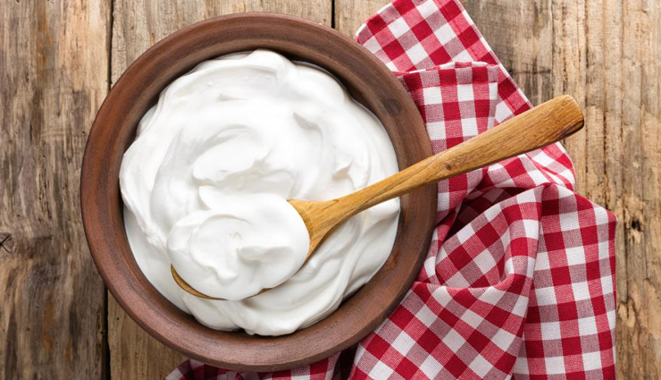 dandruff treatment,natural remedies for dandruff,get rid of dandruff naturally,home remedies for dandruff,dandruff home treatments,how to cure dandruff naturally,essential oils for dandruff,apple cider vinegar for dandruff,coconut oil for dandruff,aloe vera for dandruff