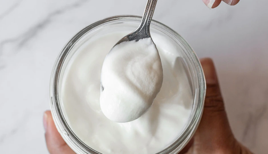 10 Amazing Benefits of Using Yogurt for Skin and Hair