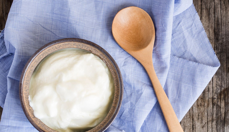 turmeric face mask,turmeric face mask to get rid of pimples,face masks for treating acne,beauty tips,beauty hacks,turmeric diy face masks,skin care tips