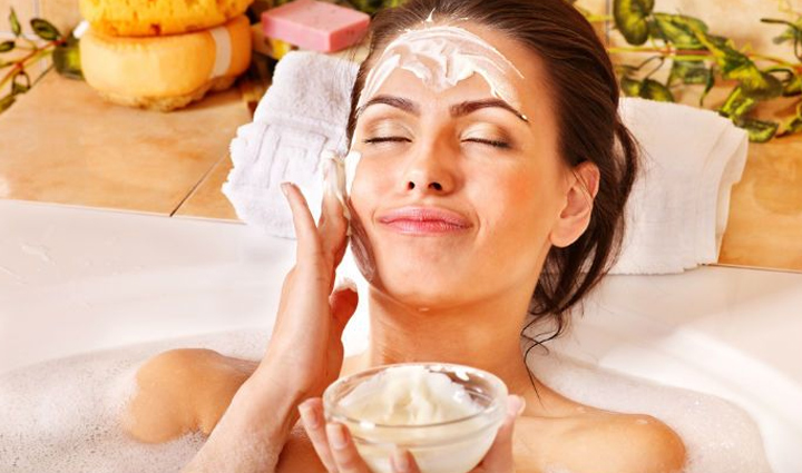 ways yogurt can help you get glowing skin,beauty tips,beauty hacks