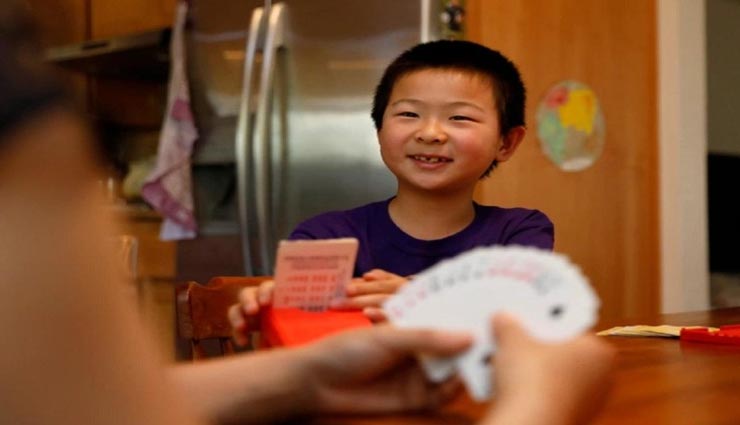 इस आठ साल के बच्चे ने अपने कारनामे से पूरी दुनिया को चौंकाया, बनाया रिकॉर्ड weird news,weird incident,youngest bridge player,andrew chen