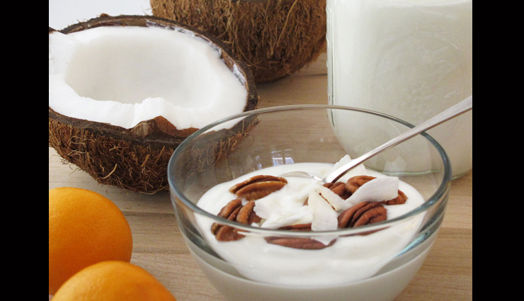 beauty tips,oatmeal,cucumber,5 ways to treat sun allergies in all natural way,yogurt and coconut,aloe vera,lavender oil,tips to treat skin allergies at home,natural ways to treat skin allergies,how to get rid of skin allergies,how to keep skin good in summers