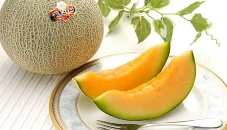 weird news,weird information,most expensive fruits