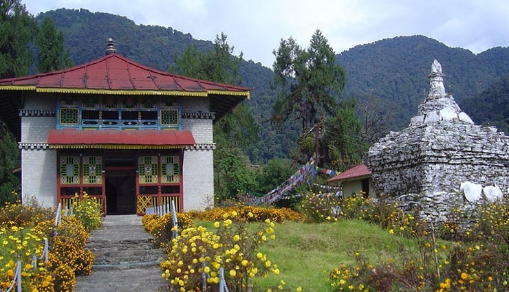 most visited places in sikkim,tourism,holidays,travel,travel tips in hindi