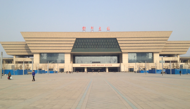 busiest chinese railway stations,chinese railway stations,western beijing railway station,zhengzhou railway station,beijing railway station,guangzhou railway station,xian railway station,shanghai railway station,tianjin railway station,chengdu railway station,harbin railway station,taiyuan railway station,travel,holidays