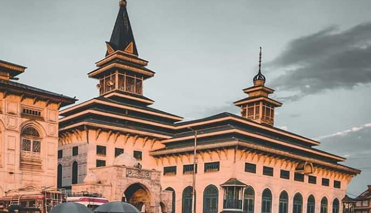 spiritual places to explore in kashmir,must-visit spiritual destinations in kashmir,exploring the spiritual side of kashmir,kashmir serene spiritual sites to visit,discovering spiritual havens in kashmir,sacred places in kashmir for exploration,unveiling the spiritual essence of kashmir,exploring kashmir divine and sacred spots,kashmir spiritual tourism: must-explore places,connecting with spirituality in kashmir: top destinations