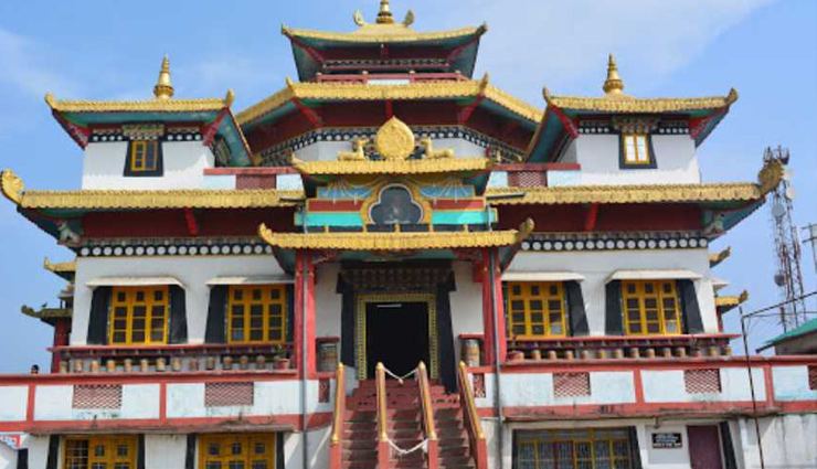 kalimpong,tourist places you must visit in kalimpong,6 tourist places you must visit in kalimpong,holidays in kalimpong