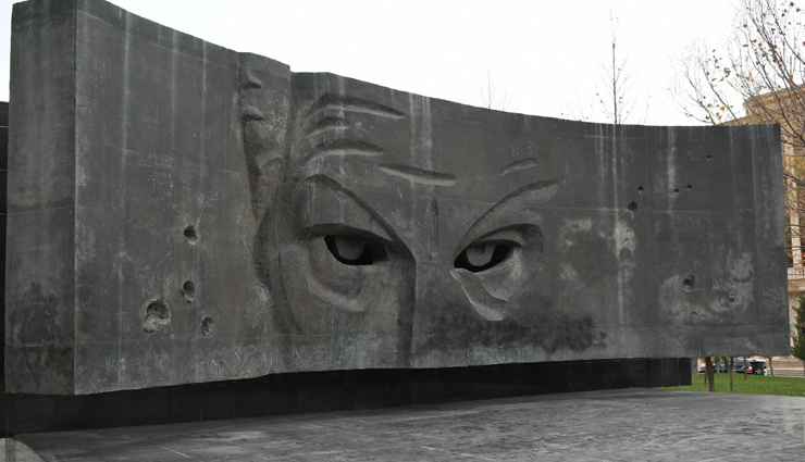 baku,about baku,travel baku,bay of baku,travel,travel guide,travel tips