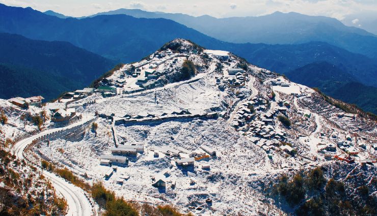 sikkim family vacation,sikkim travel with kids,best places in sikkim,sikkim tourism,himalayan family trips,tsomgo lake,gangtok tourism,sikkim adventure parks,family-friendly destinations sikkim,sikkim monasteries visit