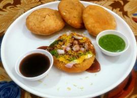 சுவையான முறுமுறுப்பான மூங் தால் கச்சோரி செய்வது எப்படி 