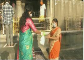 கோயில்கள் திறப்பு... சமூக இடைவெளியை கடைப்பிடித்து பக்தர்கள் சுவாமி தரிசனம்