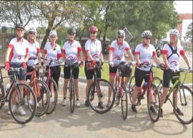 இட்லி, பூரி, தோசை சூப்பர்... சைக்கிளில் உலகம் சுற்றும் நெதர்லாந்து தோழிகள் உற்சாகம்