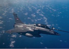 நடுவானில் எகிப்து விமானத்திற்கு எரிபொருள் நிரப்பி ஒத்திகை