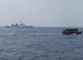 தங்கள் நாட்டு கப்பலை தடுத்து நிறுத்தியதாக சீனா மீது பிலிப்பைன்ஸ் குற்றச்சாட்டு