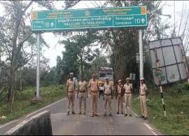 காவிரியில் தண்ணீர் திறக்க எதிர்ப்பு தெரிவித்து கர்நாடகாவில் முழு அடைப்பு போராட்டம்