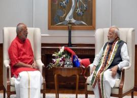 கலகலப்பாக குழந்தைகளுடன் விளையாடி மகிழ்ந்த பிரதமர் மோடி