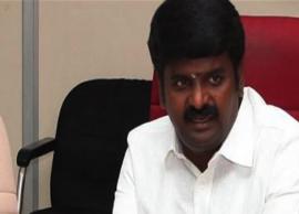 பிளாஸ்மா கொடுக்க முன்வரவேண்டும்: அமைச்சர் விஜயபாஸ்கர் வலியுறுத்தல்