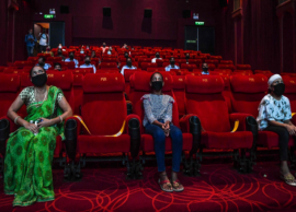 தியேட்டர்களுக்கு செல்லும் மக்கள் முகக்கவசம் அணிய வேண்டும்