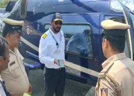 காங்கிரஸ் தலைவர் பயன்படுத்திய ஹெலிகாப்டரை சோதனை செய்த தேர்தல் பறக்கும் படையினர்