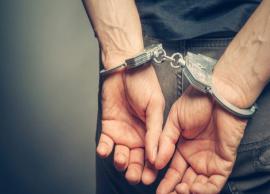 நூதன முறையில் ஏடிஎம் கார்டை மாற்றி கொடுத்து கொள்ளையடித்த 2 பேர் கைது