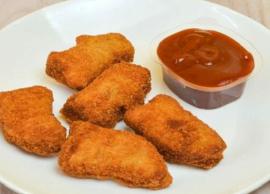 குழந்தைகள் விரும்பி சாப்பிட சிக்கன் நக்கட்ஸ் செய்து தாருங்கள்