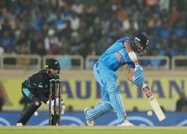 நியூசிலாந்து அணிக்கு எதிரான டி20 போட்டியில் இந்திய அணி போராடி வெற்றி