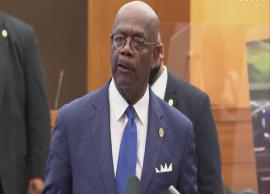 கருப்பின இளைஞரை சுட்டு கொன்ற வழக்கில் போலீஸ் அதிகாரி மீது குற்றச்சாட்டு பதிவு