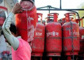 வீடுகளுக்கு வழங்கப்படும் மானியமில்லாத காஸ் சிலிண்டர் ரூ.37 வரை விலை உயர்வு