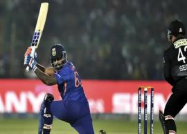 இன்றைய போட்டியில் பந்து வீச்சை தேர்வு செய்த நியூசிலாந்து அணி