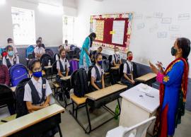 பள்ளிப்படிப்பில் பகவத் கீதை கட்டாயம் என்ற முடிவை நிறுத்தி வைக்க நீதிமன்றம் மறுப்பு