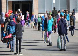 கியூபெக் நகரில் 80க்கும் அதிகமான மாணவர்கள் தனிமைப்படுத்தப்பட்டனர்