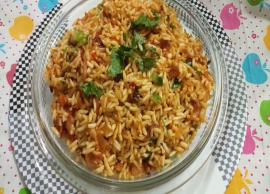 மாலை சிற்றுண்டிக்கு தகுந்த உணவு பொரி உப்புமா செய்முறை