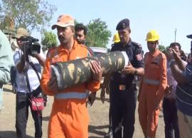 ஆழ்துளை கிணற்றில் விழுந்த குழந்தையை ரோபோ உதவியுடன் மீட்க முயற்சி