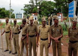 காஞ்சிபுரம் தனியார் பள்ளிக்கு பலத்த போலீஸ் பாதுகாப்பு