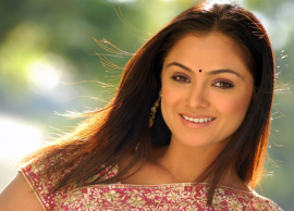 சிம்ரனின் சிறுவயது புகைப்படம் செம வைரலாகிறது