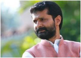 பதவியை ராஜினாமா செய்த அமைச்சரால் முதல்வருக்கு மறைமுக நெருக்கடி