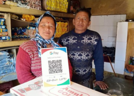 யுபிஐ கியூஆர் கோட்டுடன் டீக்கடை... வைரலாகும் ஆனந்த் மகிந்திரா புகைப்படம்