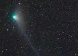 முதல்முறையாக பூமியை நெருங்கும் பச்சை நிற வால் நட்சத்திரம்