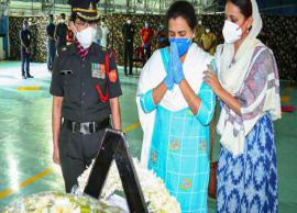 வீரமரணம் அடைந்த கர்னல் சந்தோஷின் மனைவிக்கு துணை கலெக்டர் பதவி