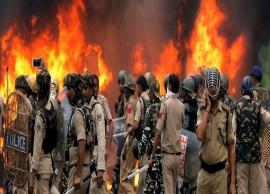 பல துப்பாக்கிக்குண்டுகள் பாய்ந்த நிலையிலும் உயிர் தப்பிய இளைஞர்