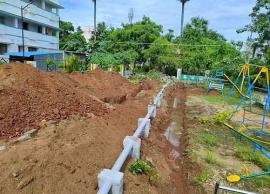 பூங்காவை இடித்து தன் வீட்டுக்கு சாலை அமைக்க முயற்சி செய்த திமுக கவுன்சிலர்