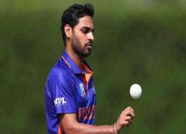 புவனேஷ்குமார் குறித்து விமர்சனம் செய்த பாகிஸ்தான் முன்னாள் வீரர்