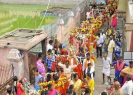 விடுமுறை தினமான நேற்று திருத்தணி முருகன் கோவிலில் குவிந்த பக்தர்கள்