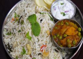 பிரமாதமான ருசியில் தேங்காய் பால் சாதம் செய்து அசத்துங்கள்