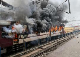 ரயில்வே சொத்துக்களை சேதப்படுத்தாதீர்கள்... அமைச்சர் வேண்டுகோள்